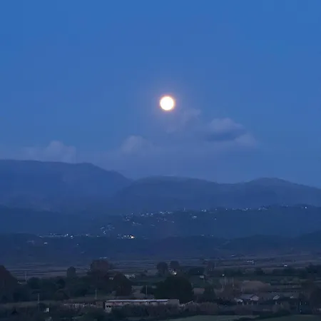 Διαμέρισμα Panoramic Views Of